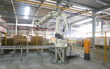 采筑超級工廠考察團(tuán)走進(jìn)四季沐歌，體驗熱水器溫暖之道