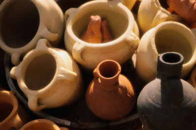 陶瓷與陶器 建筑材料的藝術與實用結合